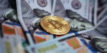 Аналитики K33 Research: Биткоин-трейдеры «ловят падающие ножи»