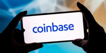Coinbase объявила о делистинге пяти токенов