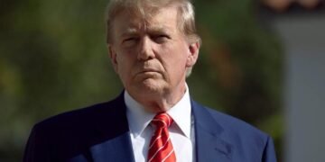 Трампы лишились около $1 млрд на падении крипторынка