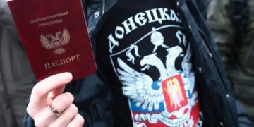 Оккупанты в Донецке приравняли жителей «ДНР» к иностранцам в поликлиниках