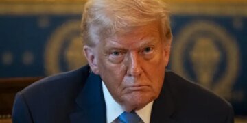 Коалиция сторонников Трампа начинает рассыпаться: уходят самые ярые из MAGA, — Politico