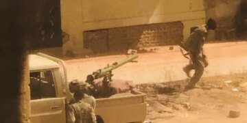 Боевики нанесли удар по детскому саду, больнице и правительственному зданию: по меньшей мере 116 погибших, среди них 46 детей