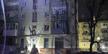 В Краматорске «прилет» в многоэтажку: есть пострадавшие