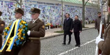 Премьер Португалии впервые приехал в Украину