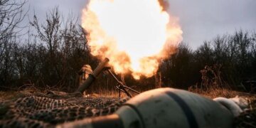 Россияне давят по всей линии фронта, но Силы обороны сдерживают атаки»