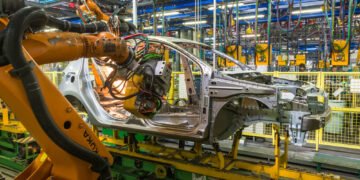 Bloomberg: Еврокомиссия предложит отложить полный запрет ДВС на пять лет