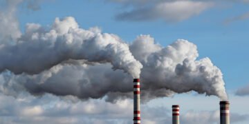 Кабмин изменил план сокращения выбросов: позволит избежать остановки отдельных энергоблоков