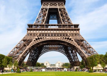 FT: Франция одобрила идею репарационного кредита, но против участия своих банков в схеме