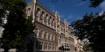 НБУ отозвал лицензию у финансовой компании, которая проигнорировала его требования