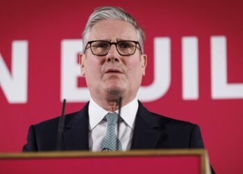 Стармер пожаловался, что Brexit навредил экономике Британии