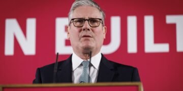 Стармер пожаловался, что Brexit навредил экономике Британии