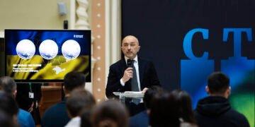 НБУ выпустил новые монеты 10 грн, посвященные Крыму, Донецкой и Луганской областям