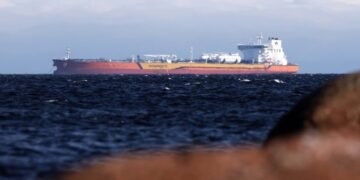 Турция на треть сократила закупки российской нефти Urals из-за санкций