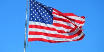 Bloomberg: США призвали ЕС не использовать активы РФ для «репарационного кредита» Украине