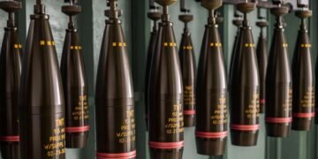 Словакия запускает «словацкую снарядную инициативу», но не для Украины