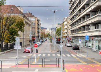 Fitch перед выборами в Венгрии ухудшил прогноз для рейтинга страны