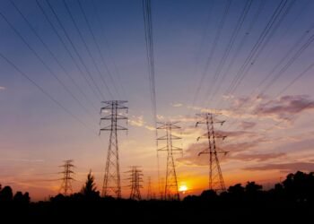 Еврокомиссия представила пакет инициатив для модернизации энергосетей