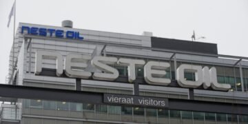 Финляндия стала основным поставщиком дизеля в Польшу. Оттуда импортирует Украина