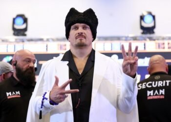 В оккупированном Крыму новая волна конфискации имущества украинцев: Усик, Франчук, военные