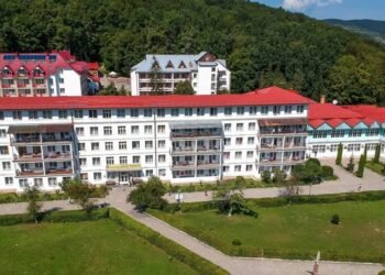 АМКУ оштрафовал компанию Кицмея: не получила разрешение на управление санаториями на Закарпатье