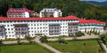 АМКУ оштрафовал компанию Кицмея: не получила разрешение на управление санаториями на Закарпатье