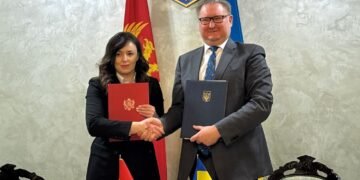 Украина подписала обновленное торговое соглашение с Черногорией