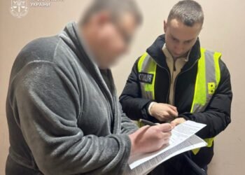 Чиновники присвоили 1,2 миллиона на ремонте Гидропарка