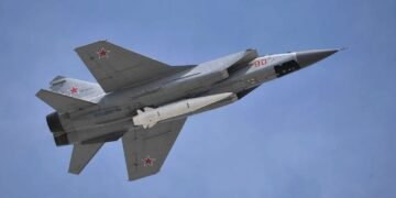 Россияне третий раз за ночь подняли носители «Кинжалов» МиГ-31К