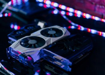 NVIDIA будет поставлять на треть меньше RTX 50, из-за дефицита памяти «под нож» пойдут 5070 Ti и 5060 Ti, — инсайдеры