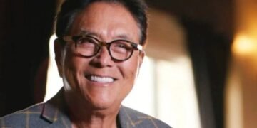 Роберт Кийосаки рассказал, куда еще можно прибыльно инвестировать средства