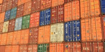 Maersk с 5 января повышает тарифы на импорт контейнеров в Украину