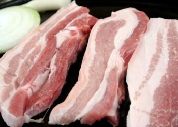 Оптовые цены на свинину на следующей неделе снизятся на 5,4% — отраслевая ассоциация