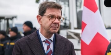 Швейцария готова стать площадкой для мирных переговоров по Украине, — посол
