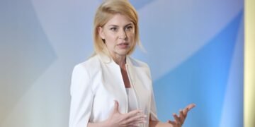 Стефанишина: в Сенат США внесли законопроект о санкциях в отношении нефти из РФ