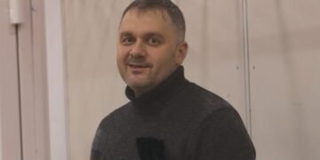 Подозреваемому в госизмене детективу НАБУ Гусарову изменили меру пресечения