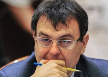 На 2300 гривен «даже умереть нельзя» — Гетманцев о прожиточном минимуме