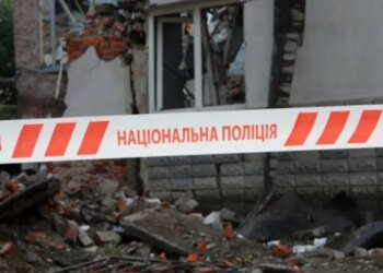 В Херсоне россияне атаковали людей с дрона: есть раненые