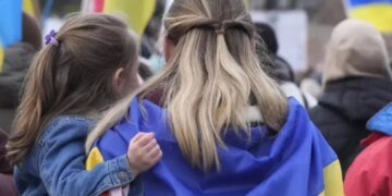 Большинство украинцев категорически против уступок России — соцопрос