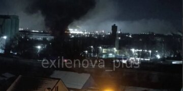 Стая дронов налетела на Елец: горит стратегический завод «Энергия». ВИДЕО