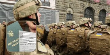 РФ для срыва мобилизации в Украине тиражирует фейки о массовых рейдах и «охоте» дронов