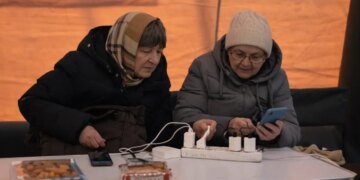 В «Укрэнерго» определились с графиками на 11 января