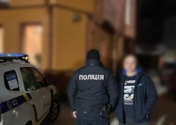 Полиция за час установила личность того, кто запустил мощный салют на Буковели. ВИДЕО