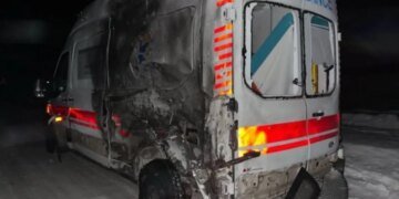 В Черниговской области россияне атаковали «скорую»: пострадали двое медиков