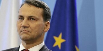 «Вот в чем проблема», – Сикорский раскрыл настоящую идеологию РФ