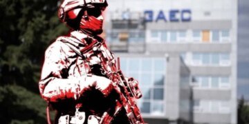 Россия превратила Запорожскую АЭС в военную базу и полигон для дронов. ВИДЕО