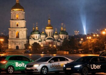 Ночной рейс к теплу: службы такси хотят спасать замерзающих киевлян во время комендантского часа