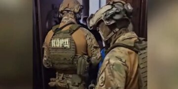 Депутата Закарпатского облсовета и лесника будут судить за сбыт древесины почти на 2 млн грн. ВИДЕО