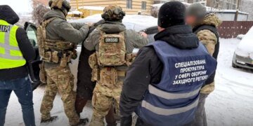 В Хмельницкой области разоблачили взяточника за отсрочку от призыва