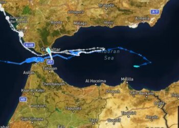 Теневой флот РФ разваливается: второй танкер за неделю потерял управление