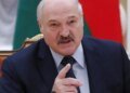 «Лопату в руки»: Лукашенко объяснил, что сделает белорусскую женщину особенно красивой